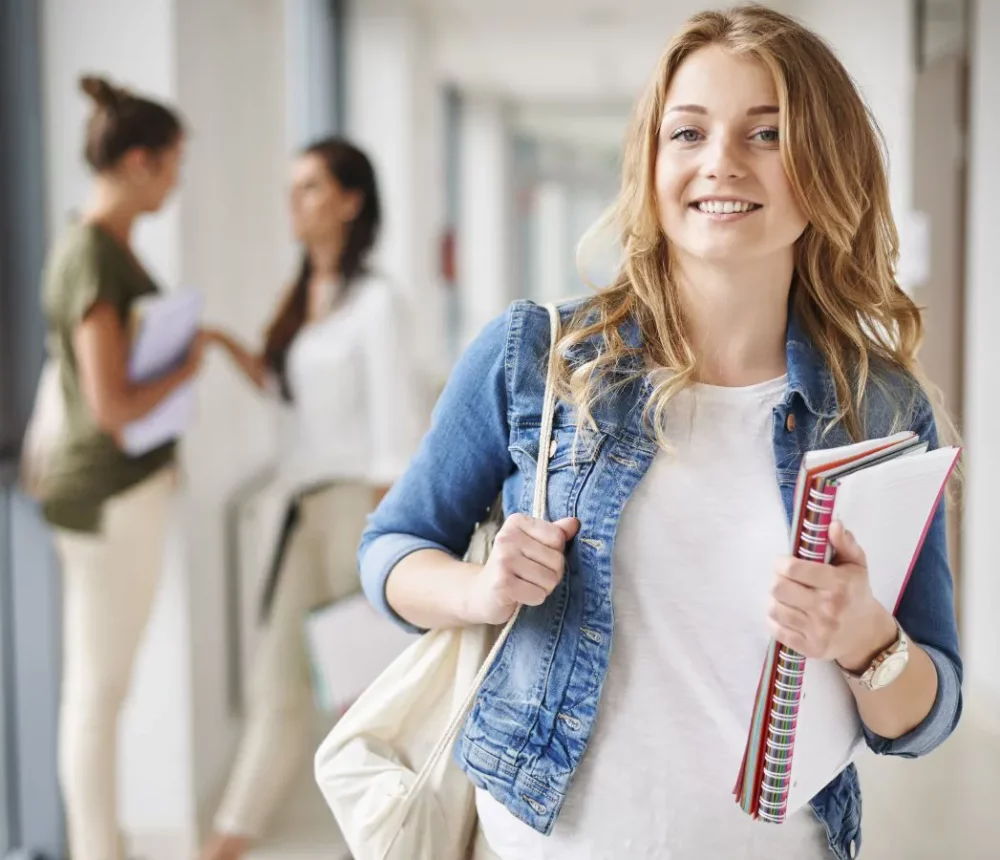 Classements des écoles de commerce : comment choisir son école post-bac ?